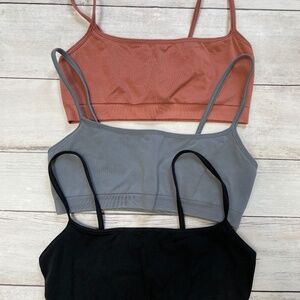 Gap body 3 seamless bralettes wireless pullover sports bra S SMALL tag-less